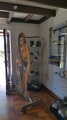 Musée-Musée du Tertre-Mont-Dol