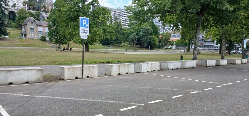 stade_tissie_aire_camping_car_pau2