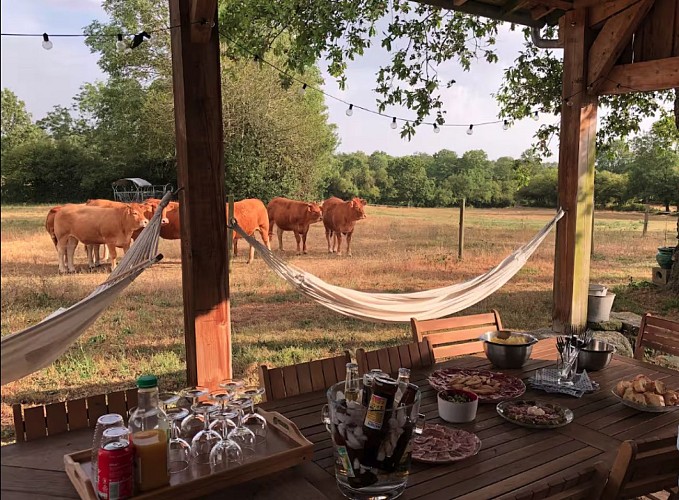 COTTAGE - Saint Pardoux les Cards - Apéritif en terasse