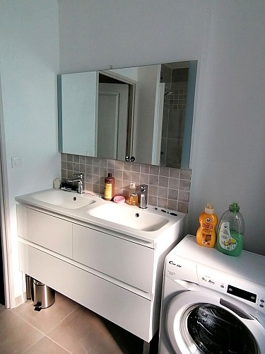 Meublé Beauregard - Fresnay-sur-Sarthe - salle de douche