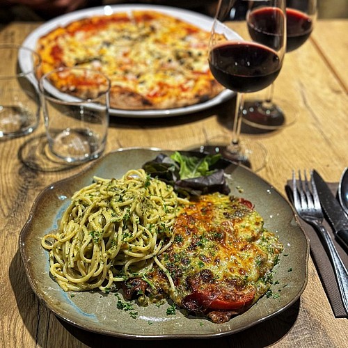 490658722_1196657045806649_1628637127493909233_n