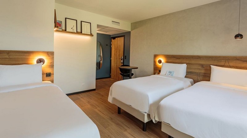 Kyriad_StPaulLesDax_31_Chambre