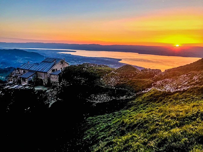 Refuge de la Dent d'Oche