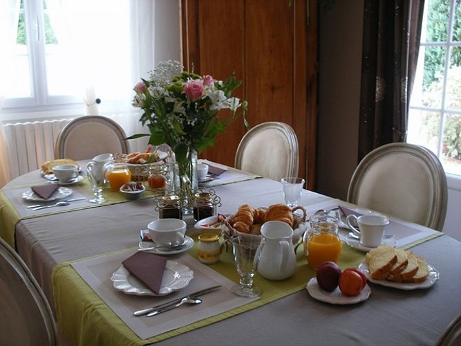 LE CLOS DES ROSIÈRES