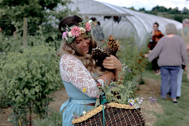 Balade contée sur les plantes et légendes locales avec Amande Art