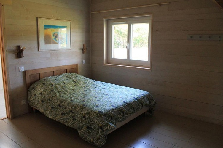 107-airial-thoumazic-azur-bnb1-HLOAQU040V50QGMO-size2048