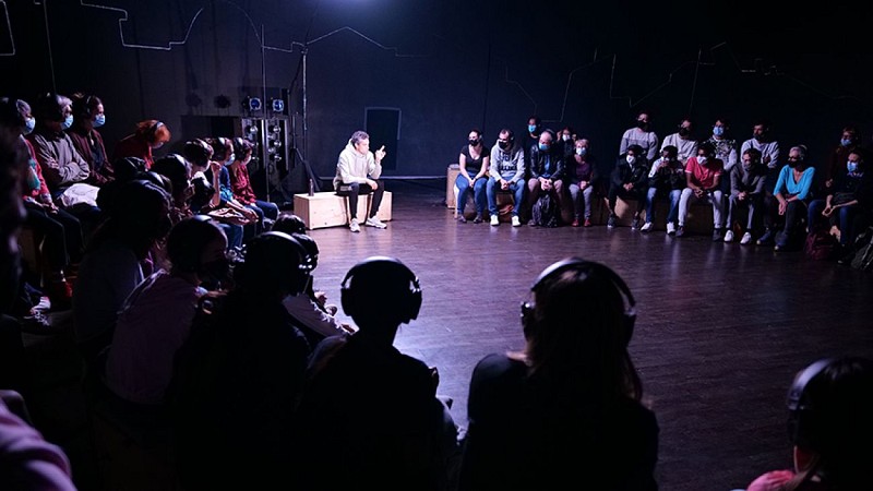 Trajectoire(s), mémoires d’enfance exilée