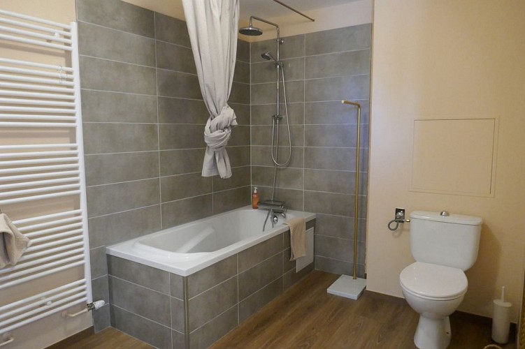 Fichous-Riumayou Là Haut à Candau