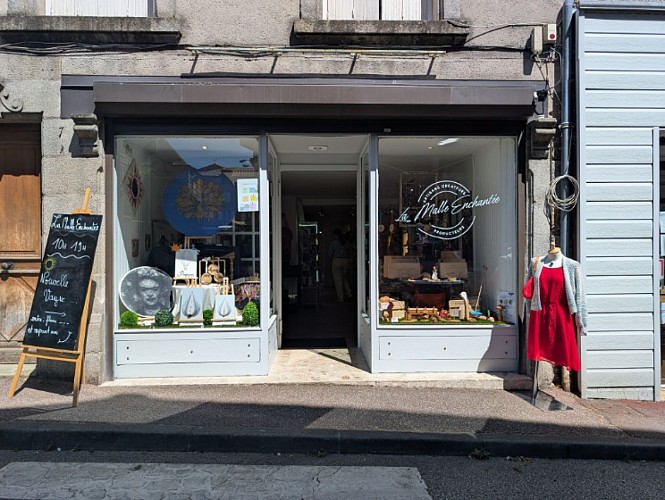 Boutique de créateurs Saint-Junien, La malle enchantée