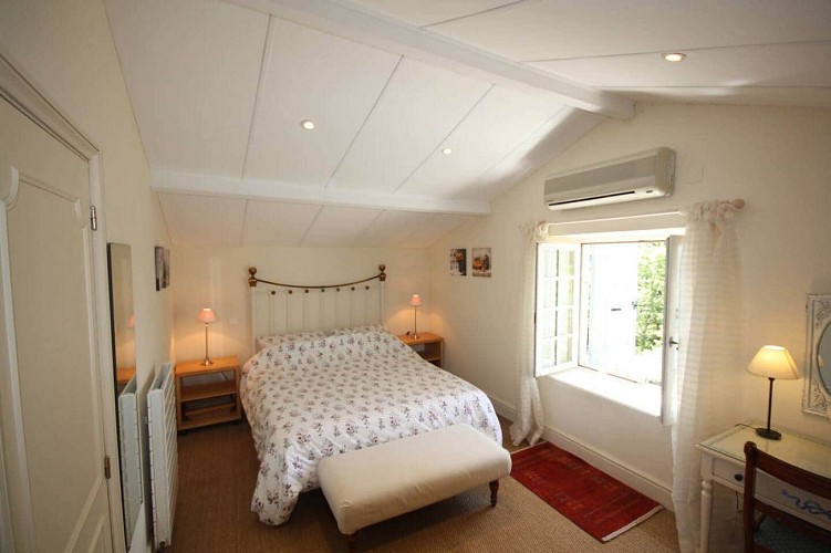 fb0ceeb6-8883-4b67-bf74-bf940f3f9a45