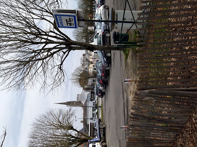 Aire de stationnement camping car - La Guerche-de-Bretagne