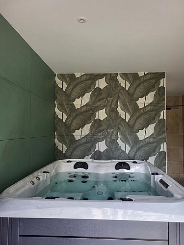 HLOAQU047V50ML0E_LoubesBernac_BurbujasDeAmor_photo7