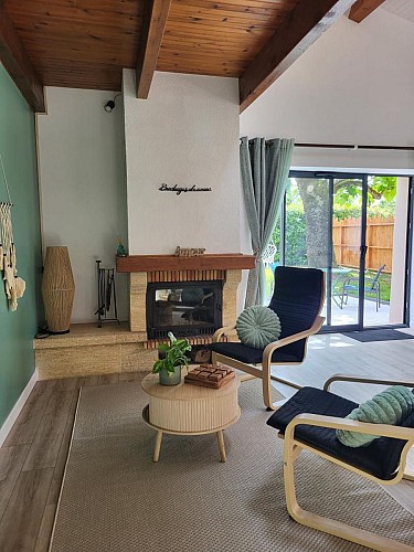 HLOAQU047V50ML0E_LoubesBernac_BurbujasDeAmor_photo2