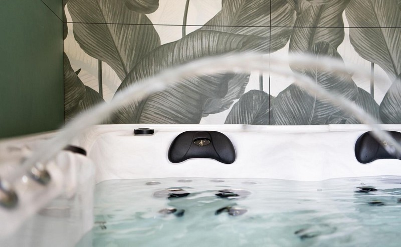 HLOAQU047V50ML0E_LoubesBernac_BurbujasDeAmor_photo8