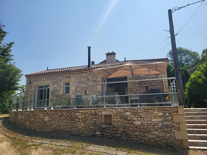 HLOAQU047V50ML0n_SauveterreLemance_Buguet_photo