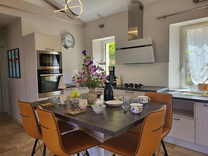 HLOAQU047V50ML0n_SauveterreLemance_Buguet_photo10