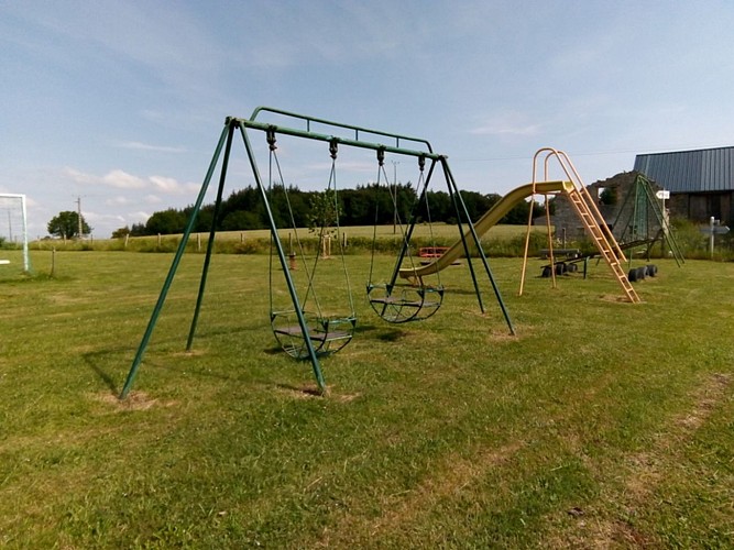 Aire de jeux - Fernoël