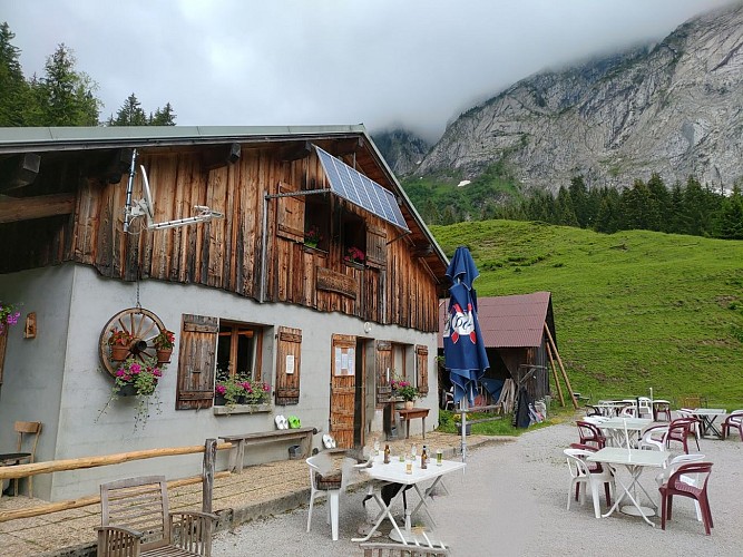 Chardonnière mountain refuge