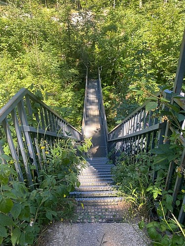 Passerelle au dessus du scialet de Malaterre