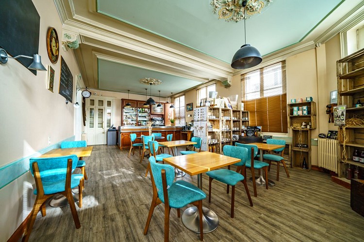 salle bar à vin