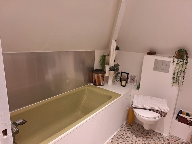 CHH chez Isa et Michel_Vire_SDB 2