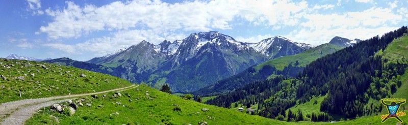 Paysages depuis la piste menant des Lanches à Bois Noir