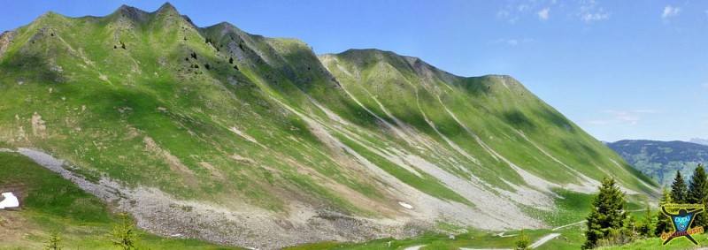 Vues sur le Sulens entre Bois Noir et Plan du Tour