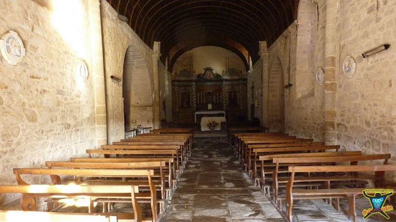 Église Saint-Julien de Montrol-Sénard