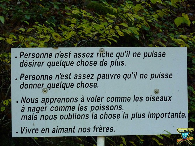 Grotte sanctuaire Notre Dame de la Paix