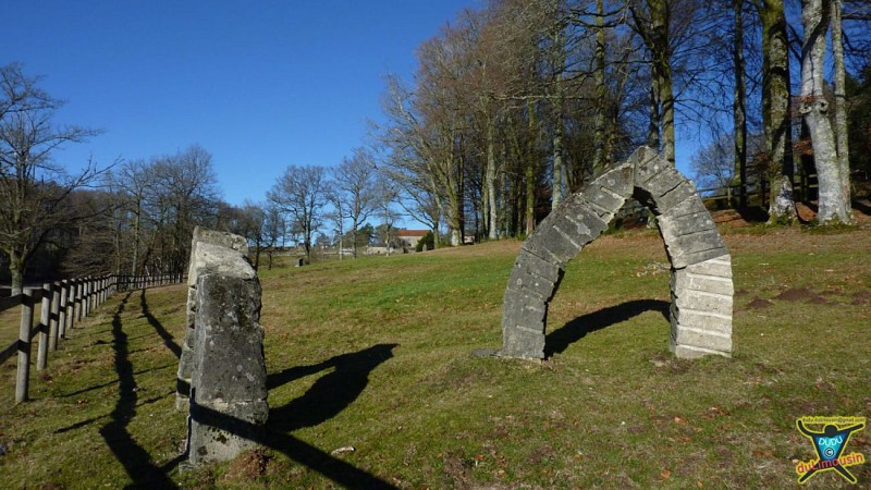 Oeuvre en granit de Marc Linder