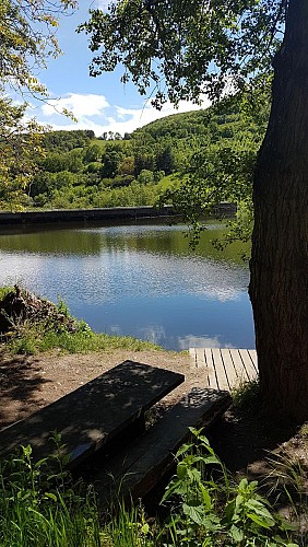 Aire de pique-nique du barrage