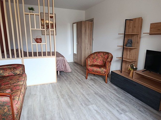 Chambre 1 et salon - Gîte les Vaux de Gâtine