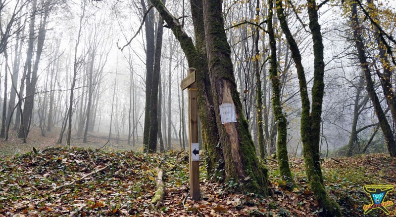 A gauche direction Monges / Point de vue