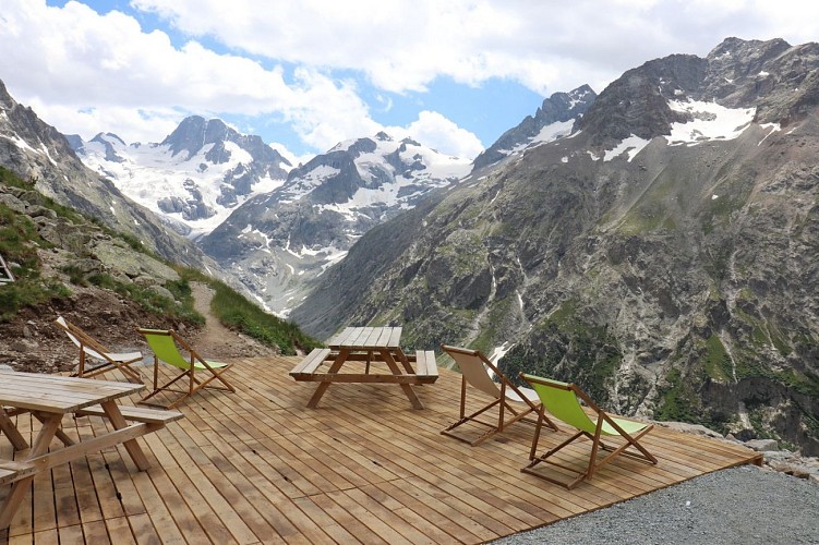 Refuge de Temple Ecrins
