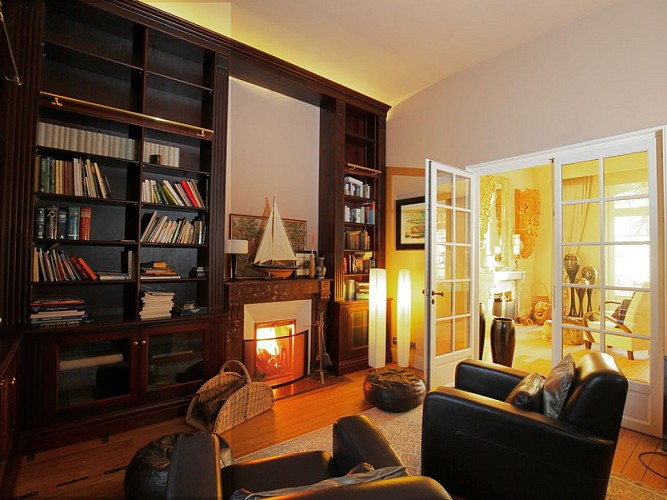 372_LIBRARY (2)_800x600