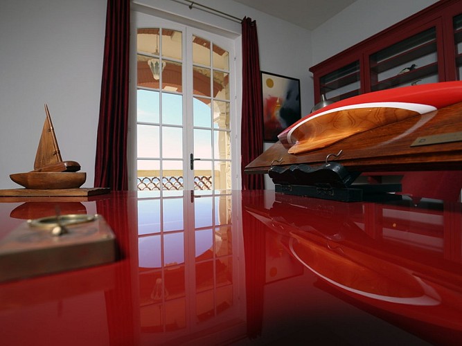 373_PRIVATE OFFICE_800x600