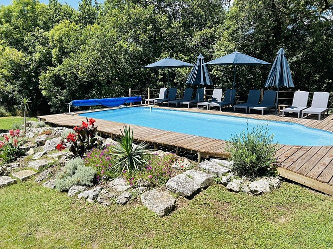 HLOAQU047V50MO89_grande02