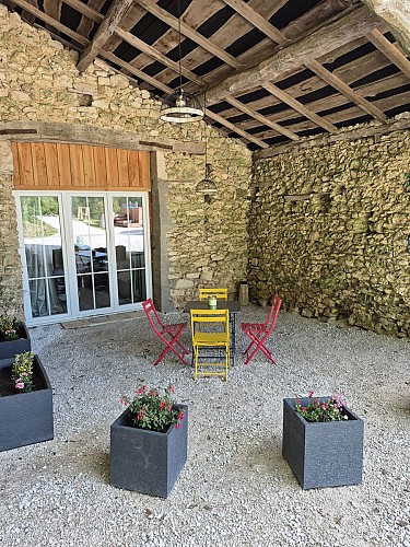 HLOAQU047V50MO89_grande05