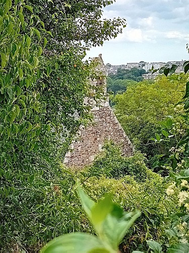 La chapelle Notre-Dame de Bon repos