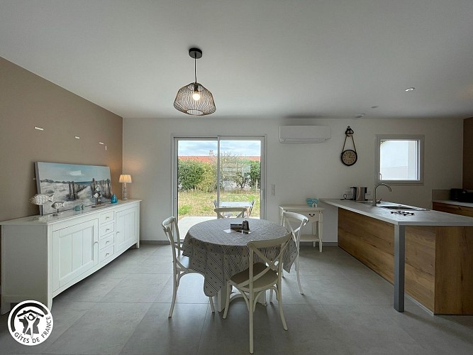 Aux pieds des 2 îles