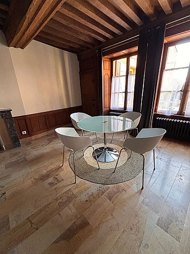 Maison Intra-Muros, Salle à manger, à Langres