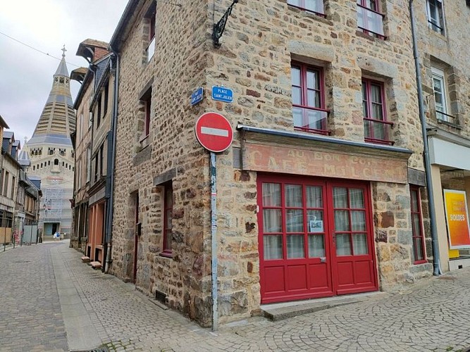 Gite-St-Julien-10-Domfront-800