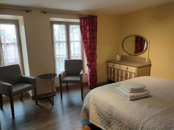 Gite-St-Julien-Domfront