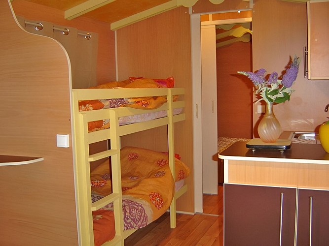 Dévalparc - La Roulotte Beige