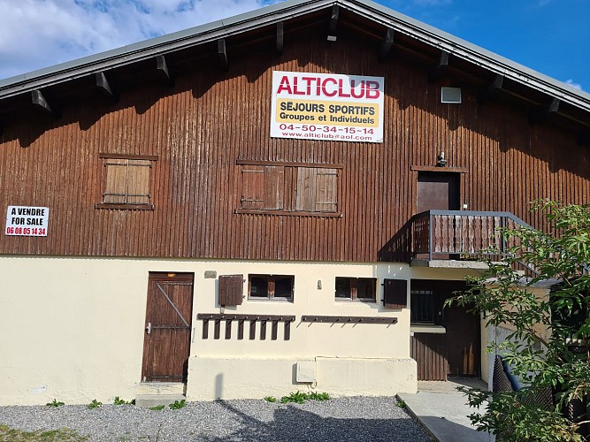Alticlub