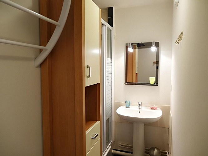 Gîte-delacour-salle-de-bain