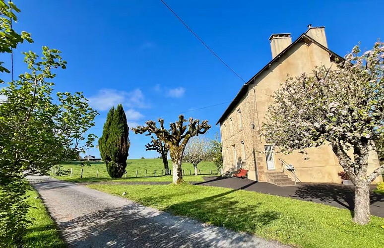 d8668bc9-a07e-43eb-acb9-6b054ae086a8