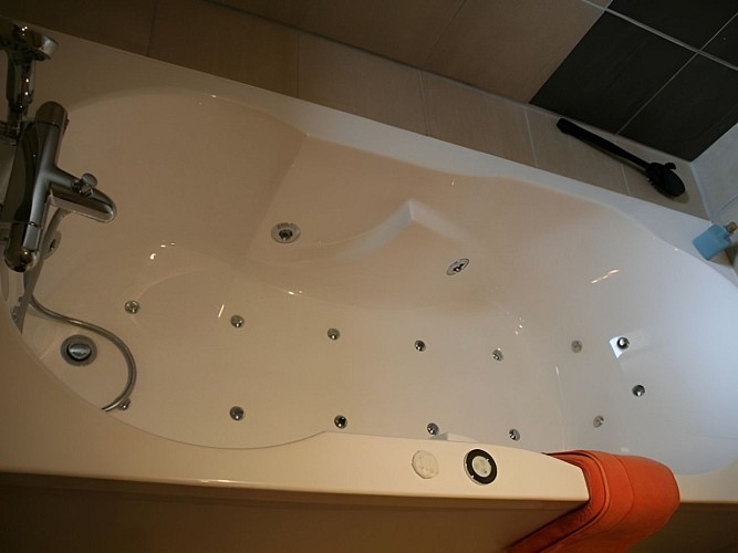 baignoires balneo chambres Deauville, Honfleur et Trouville