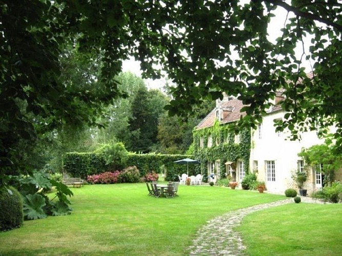 Le Bas Manoir