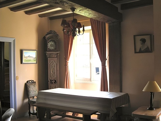 La Ferme du Chateau de Courtonne - gite - Philippe Gurrey - Fauguernon (salle)